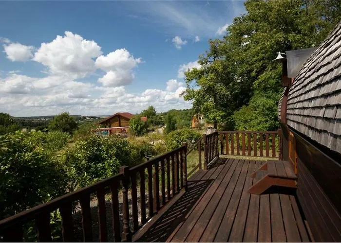 Le Du Chemin Et Sa Roulotte *